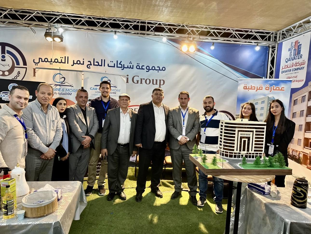 محافظ نابلس غسان دغلس يزور جناح مجموعة شركات الحاج نمر التميمي في إكسبو الأصل فلسطين